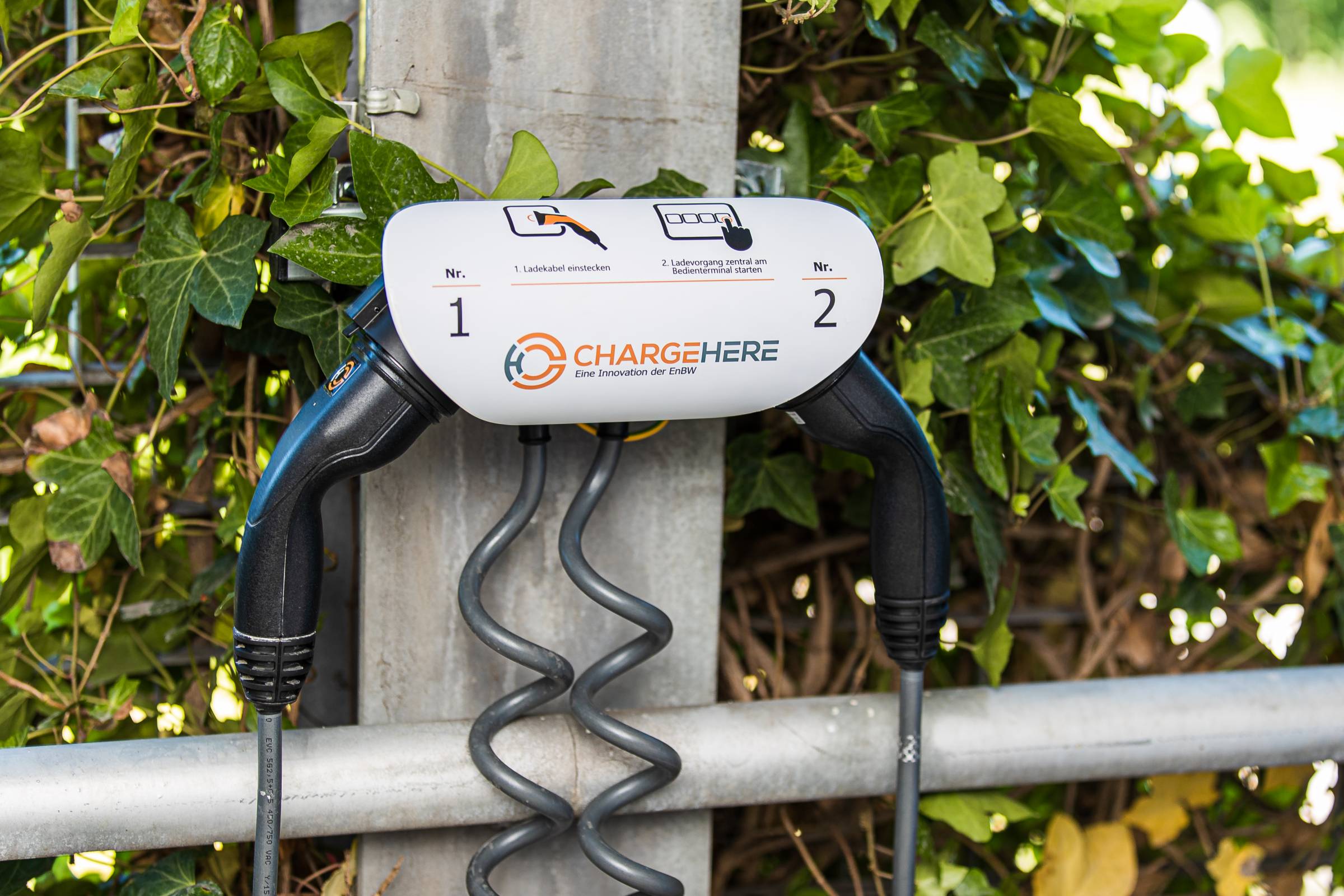 TwinCharger ChargeHere